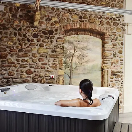 Corte Attilea Feriegård *